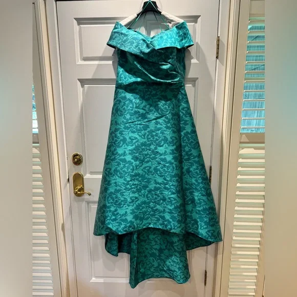 Teri Jon | Dresses | Nwot Rickie Freeman For Teri Jon Off The Shoulder  Floral High Low Dress | Poshmark